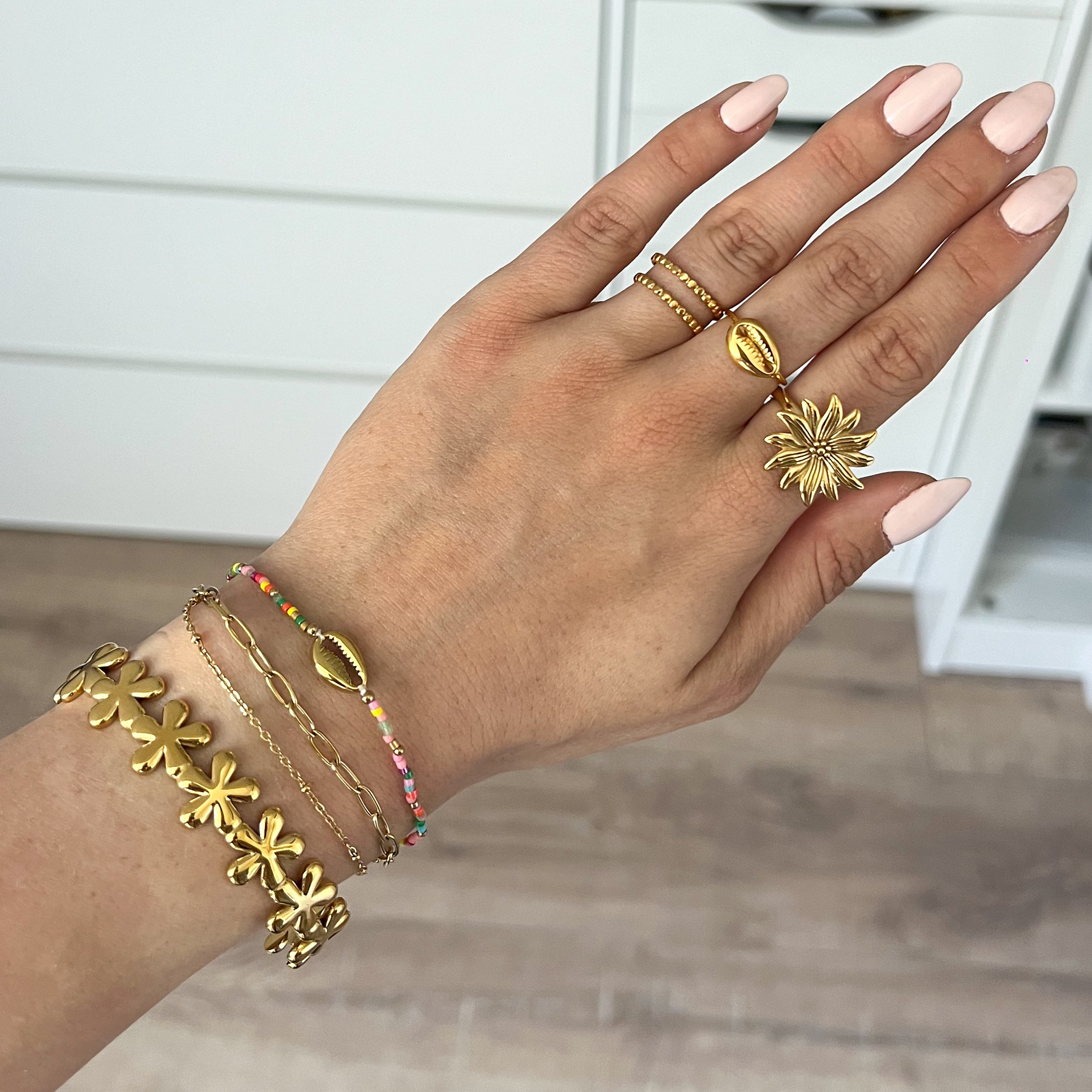 summer shell armband