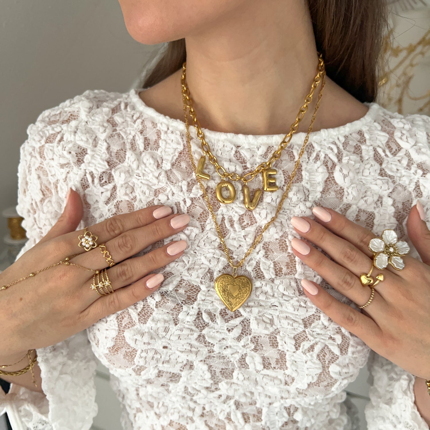pearly petals ring