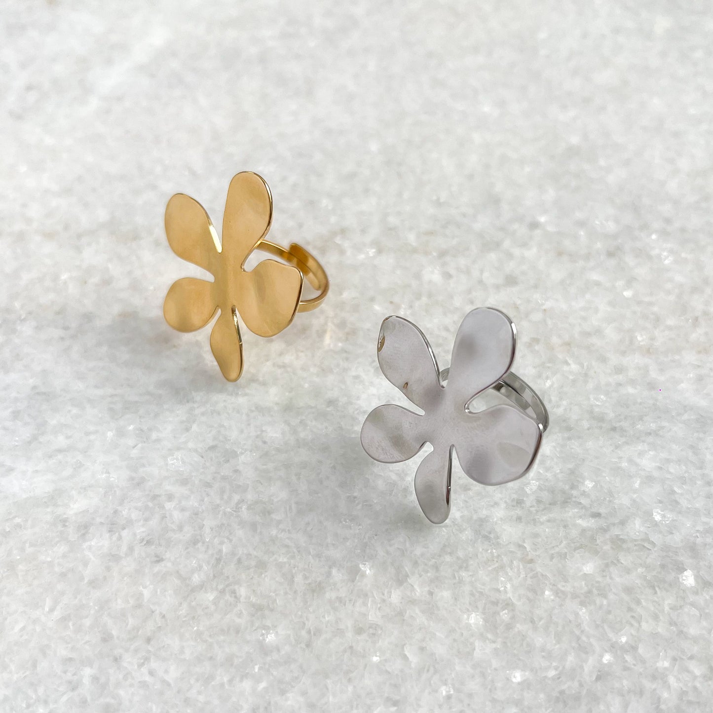 smooth flower ring - zilver